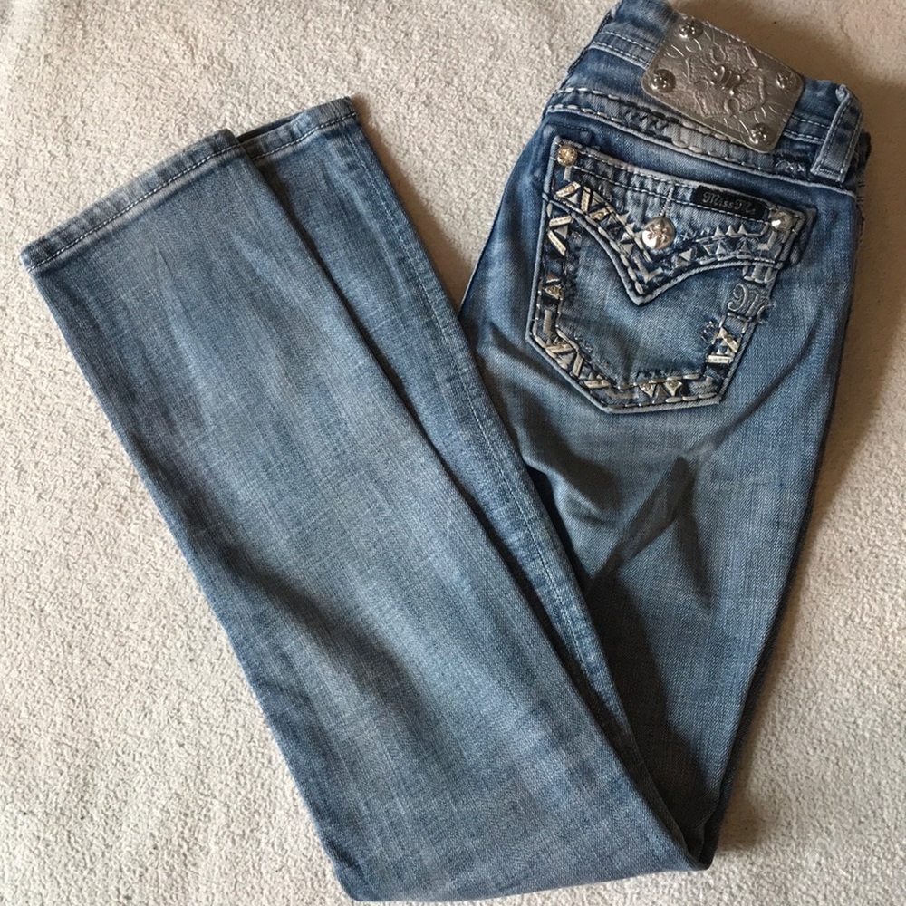 EUC Miss Me Jeans